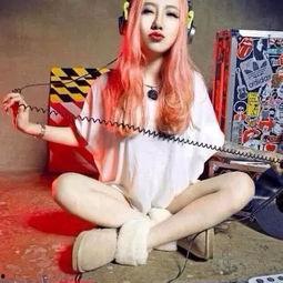 花臂女视频,独特魅力引发热议