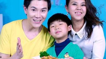 接吻摸鸡视频,揭秘网络奇观背后的趣味与争议